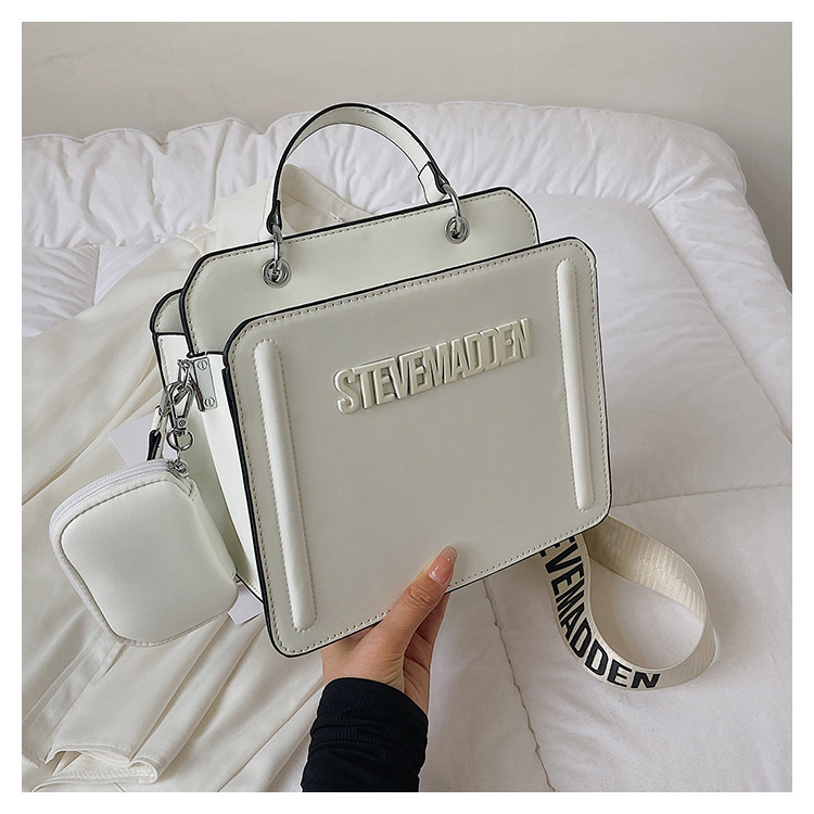 IMG_9863_20220527_035704_