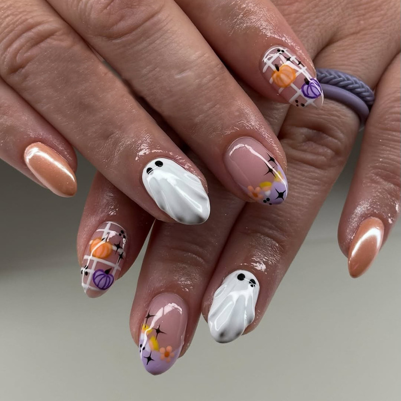European and American Style 24-Piece Short Almond-Shaped Wearable Nails Halloween Series Orange Ghost French Flower Nail Stickers European and American Style 24-Piece Short Almond-Shaped Wearable Nails Halloween Series Orange Ghost French Flower Nail Stickers