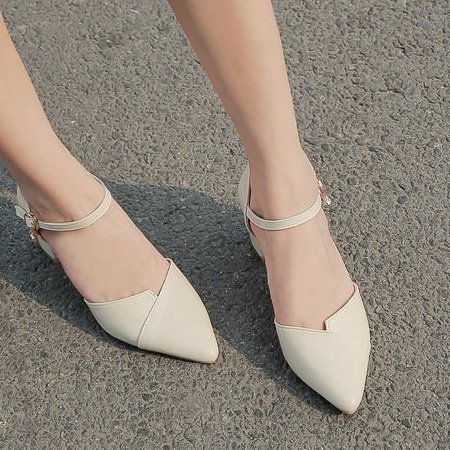 Sandalias de Punta cerrada para mujeres 2024 primavera y verano nuevo todo partido señaló hueco francés Mary Jane grueso tacón alto vestido zapatos individuales