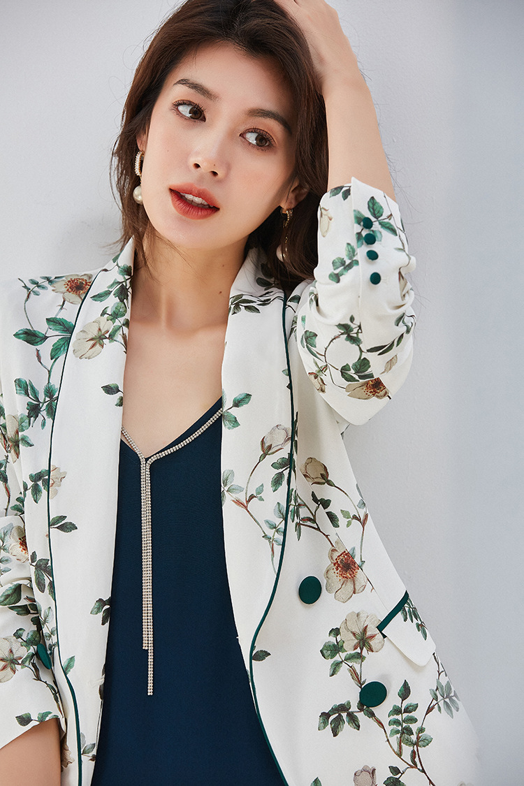 Untitled directory 153642jpg-.jpg