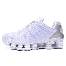 ��������46�ܲ�Ь�羳45ЬShox������д���E��óLTX�˶�Ь��Ů