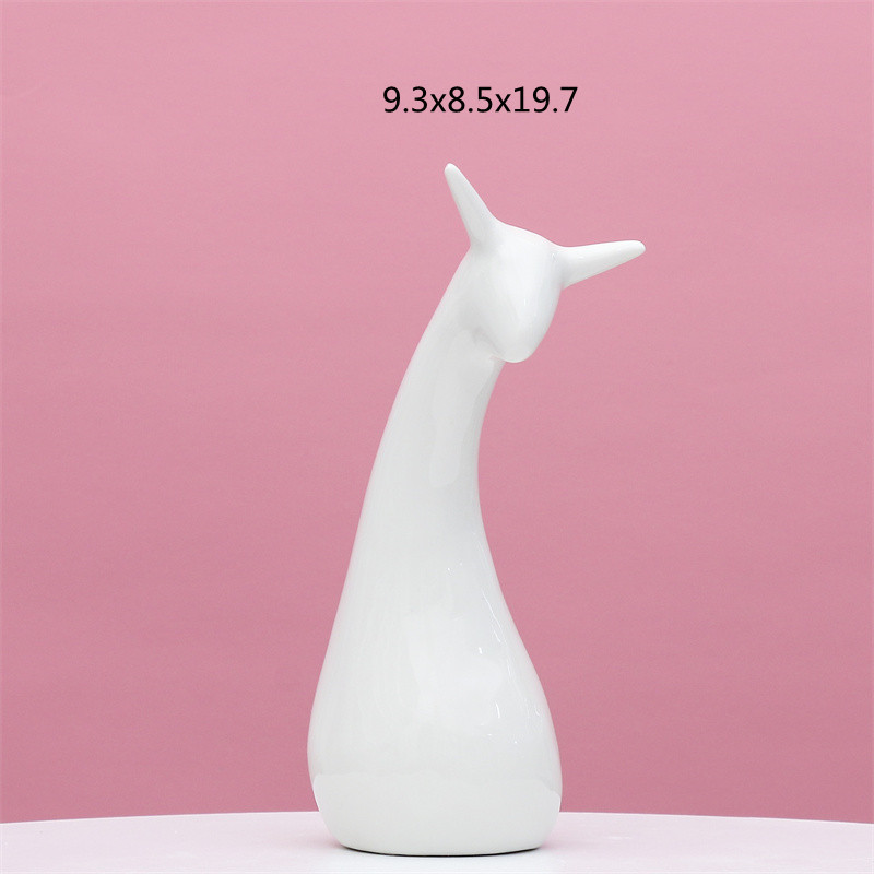 Nordic artesanía de cerámica decoración del hogar decoración creativa TV gabinete ciervos regalo al por mayor Comercio exterior Exportación