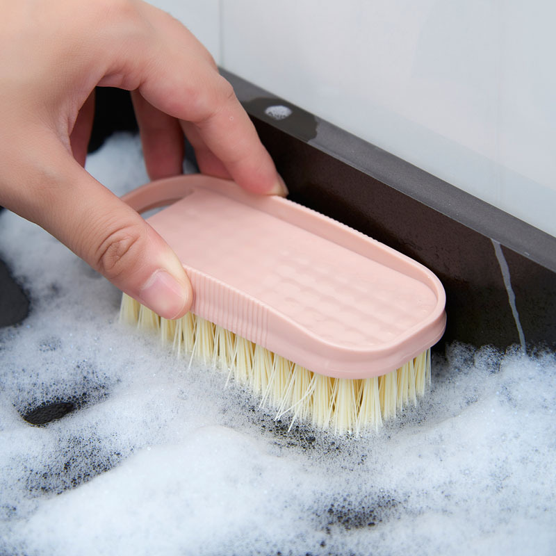 Necesidades diarias al por mayor cepillo de zapatos de piel suave cepillo de lavandería de plástico cepillo de limpieza del hogar cepillo de lavado de zapatos de color