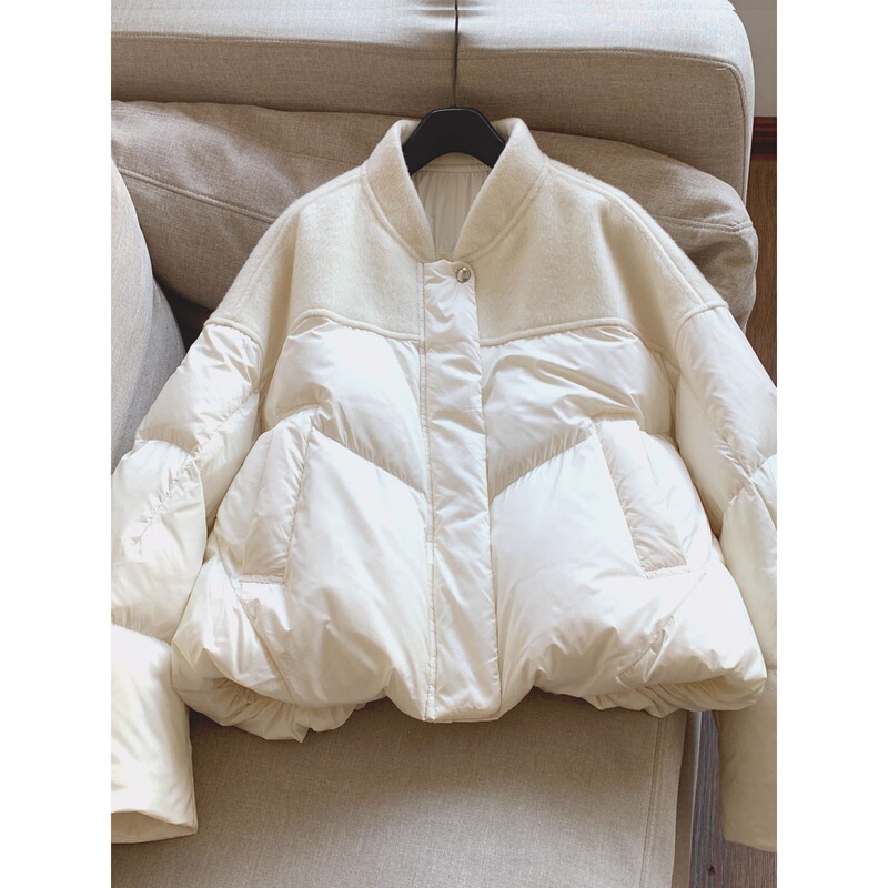 2025 White Duck down Filled Casual down Jacket with Wool Collar for Women Wholesale H12Fy7828