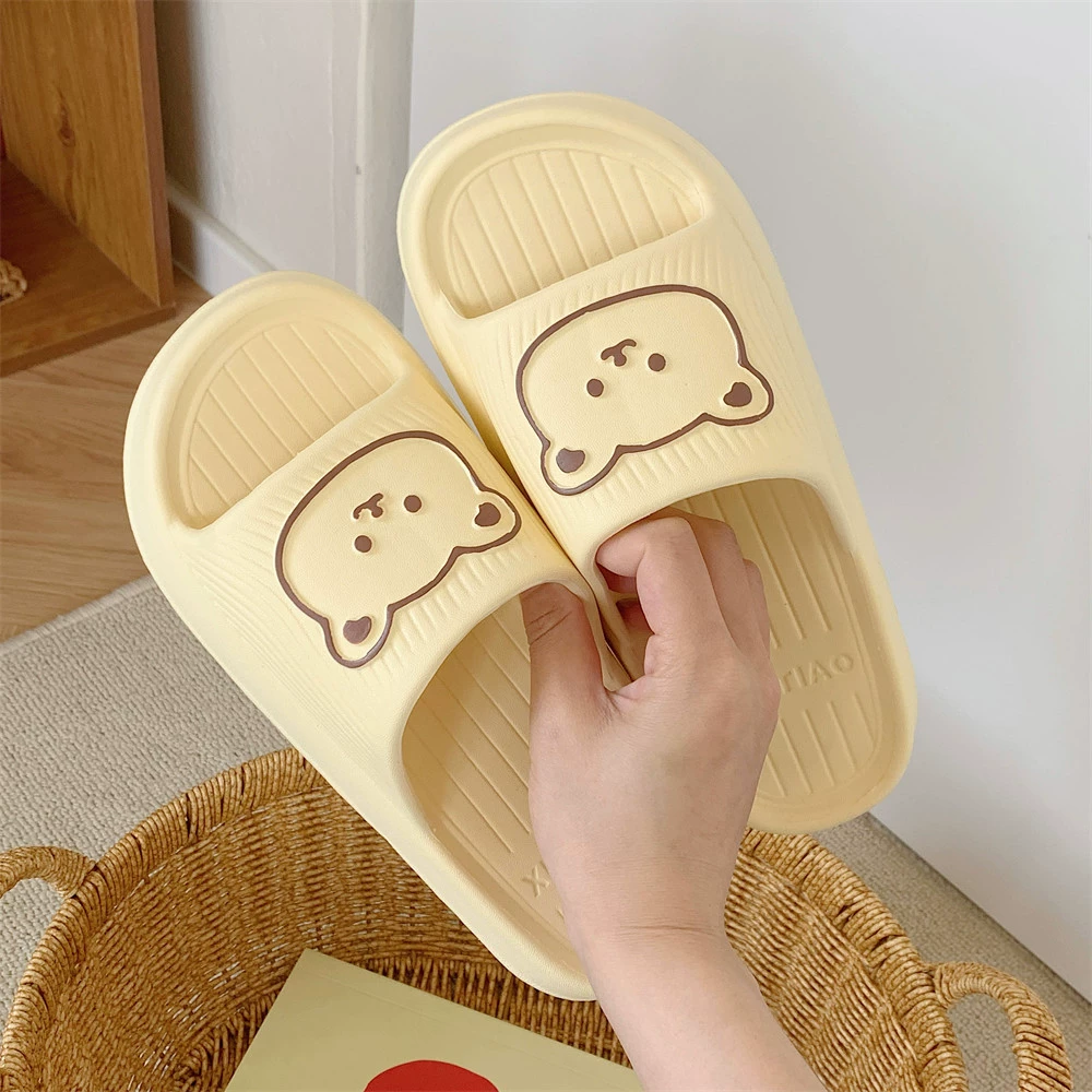 Домашние домашние тапочки с милыми девушками и сердечками, новые летние тапочки без шнуровки с мягкой подошвой из ЭВА для женщин
