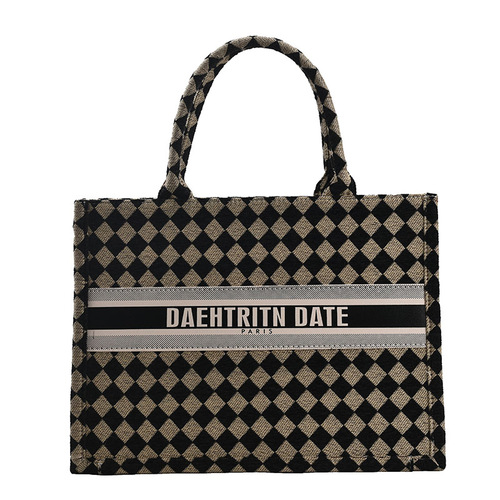Fashionable retro contrasting diamond handheld tote bag new shoulder armpit bag women's popular large-capacity commuter bag