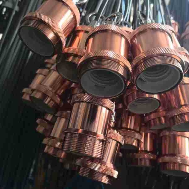 生产厂家供应复古仿金E27灯头 带303开关复古灯座 线长1.8米0.75