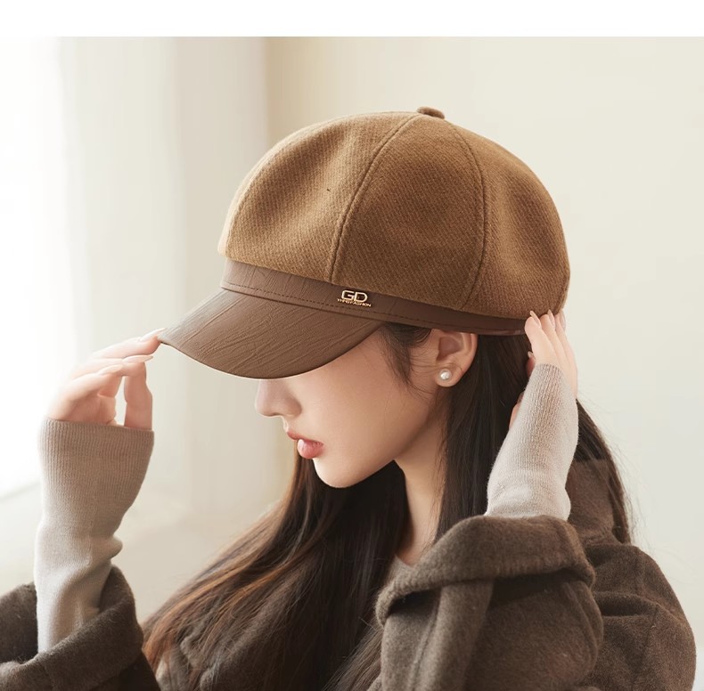 Cappello unisex alla moda in pelle con patchwork ottagonale da donna autunno-inverno vintage nero grande testa rotonda mostra viso piccolo cappello_voghion.com