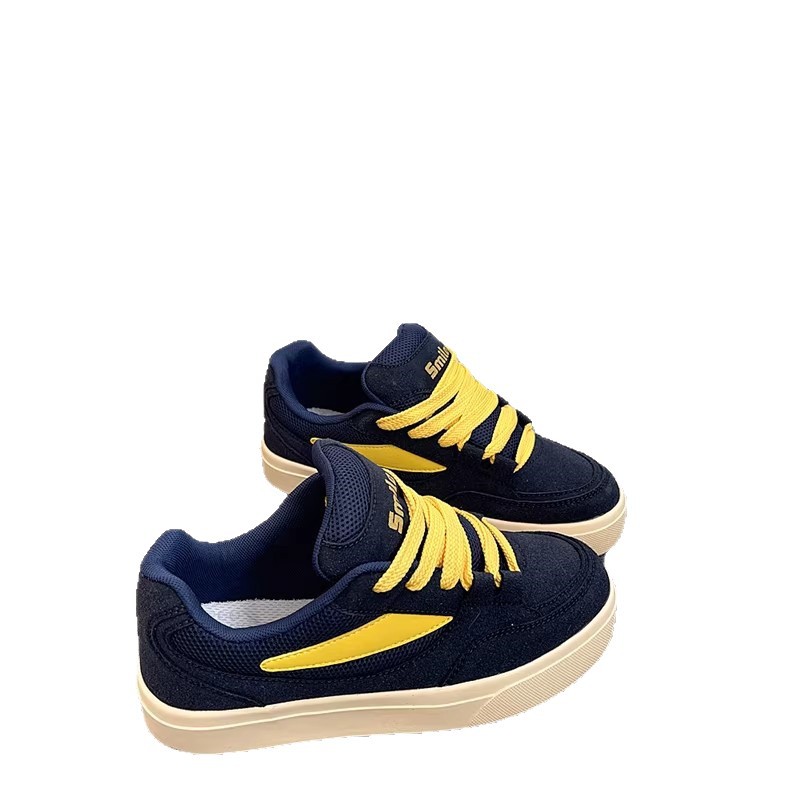 2026 primavera y verano nuevos zapatos retro de suela gruesa estilo académico de moda para mujeres zapatos deportivos casuales