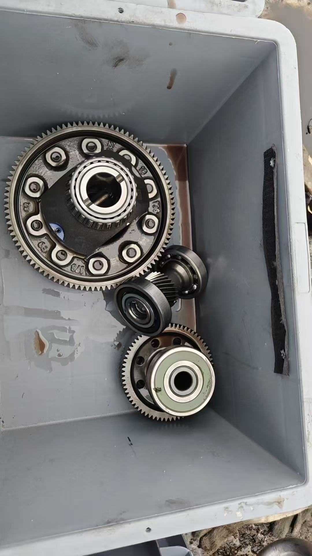 BYD E3 transmission gear differential gear original transmission assembly