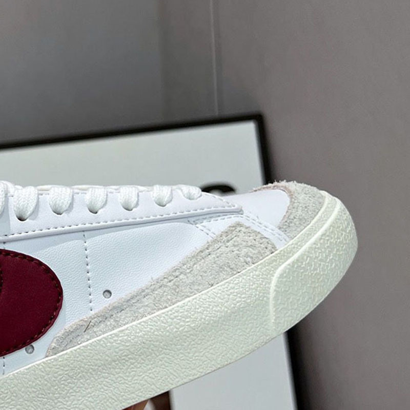 Putian Shoes Trailblazer Low-Top White Sneakers for Couples, Versatile Casual Sneakers, Pure Original Men's and Women's Sports Running Shoes, Dropshipping Putian Shoes Trailblazer Low-Top White Sneakers for Couples, Versatile Casual Sneakers, Pure Original Men's and Women's Sports Running Shoes, Dropshipping