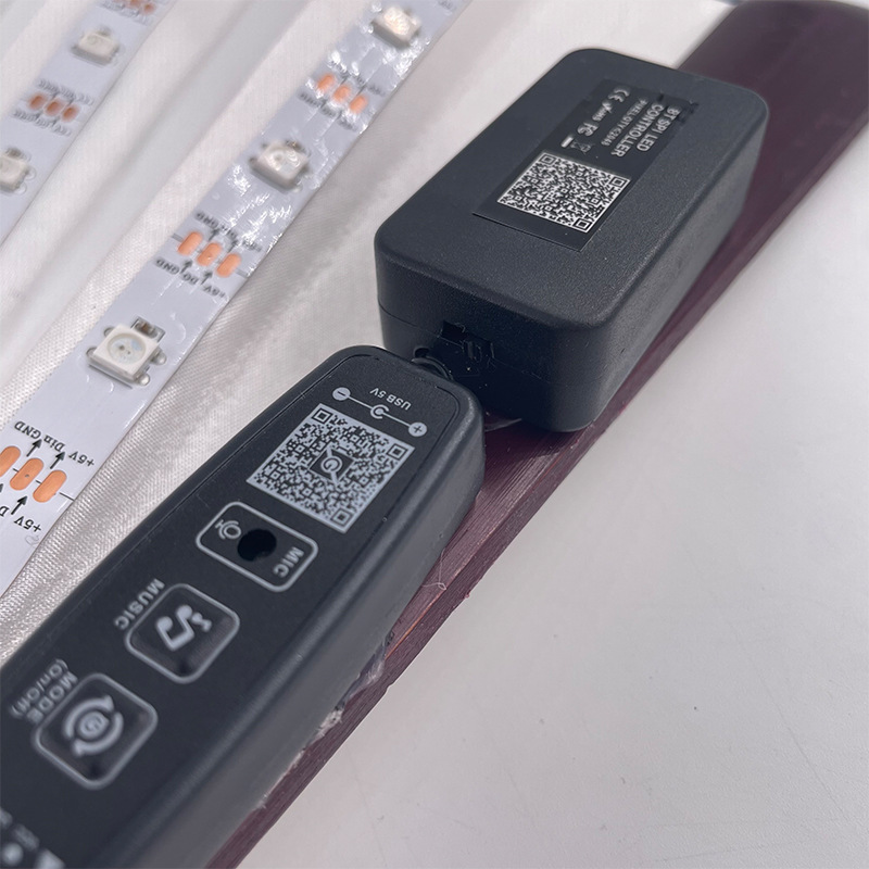 #587 10寸-发光扇子七彩流水（APP蓝牙控制）