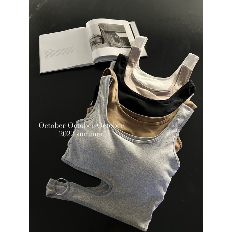 Hot Girl with Leaky Holes, Iron Buckle Design, Slim Fit and Beautiful Back, Short Cut Out Vest, Trendy Niche Versatile Top for Women Hot Girl with Leaky Holes, Iron Buckle Design, Slim Fit and Beautiful Back, Short Cut Out Vest, Trendy Niche Versatile Top for Women