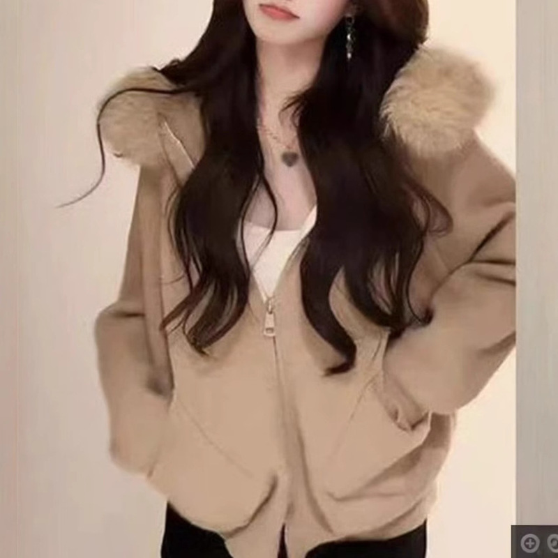 2025 Autumn and Winter New Style Lazy Style Soft Waxy Fur Collar Hooded Knitted Cardigan Women's Niche Loose Slim Sweater Jacket 2025 Autumn and Winter New Style Lazy Style Soft Waxy Fur Collar Hooded Knitted Cardigan Women's Niche Loose Slim Sweater Jacket