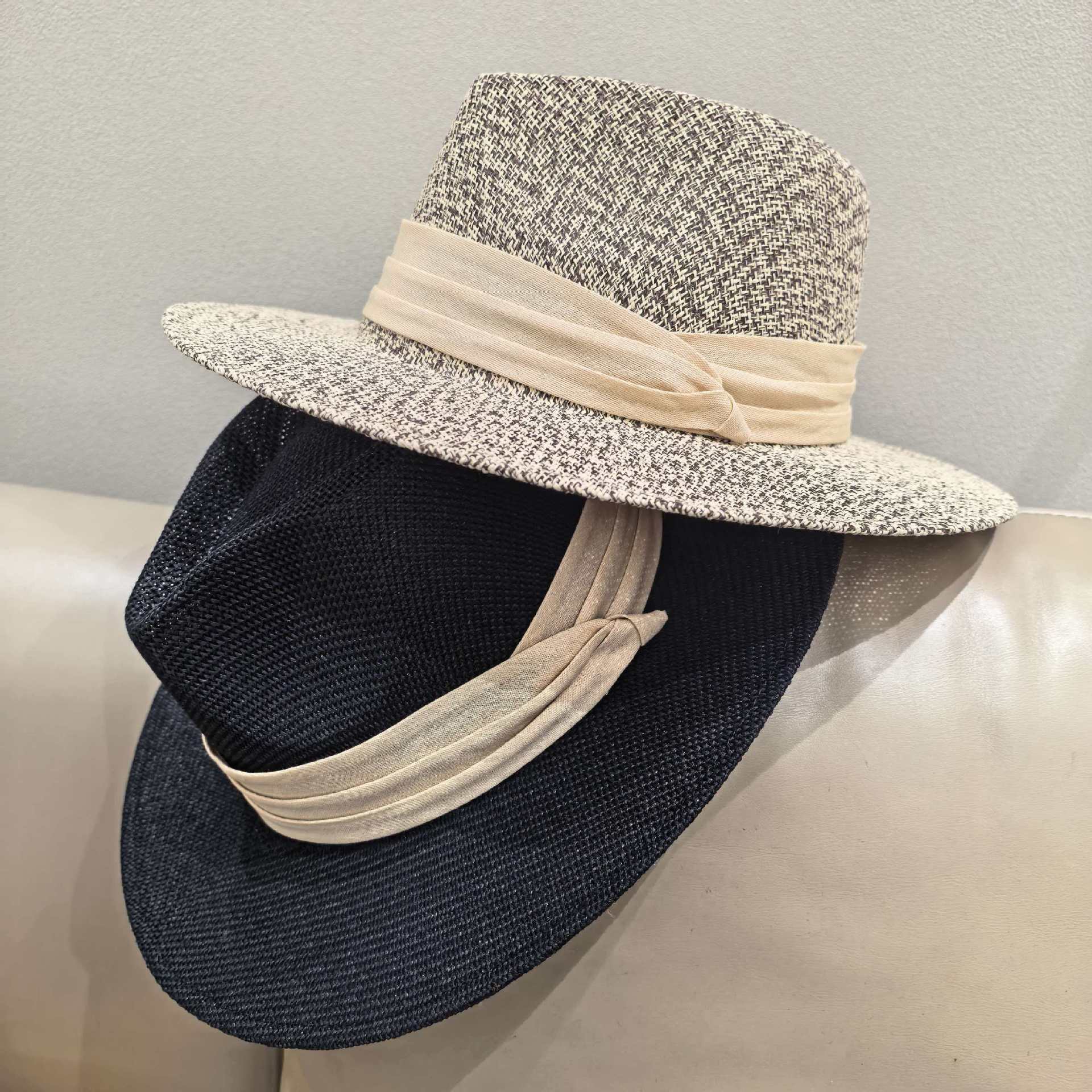 Retro straw beach sun hat