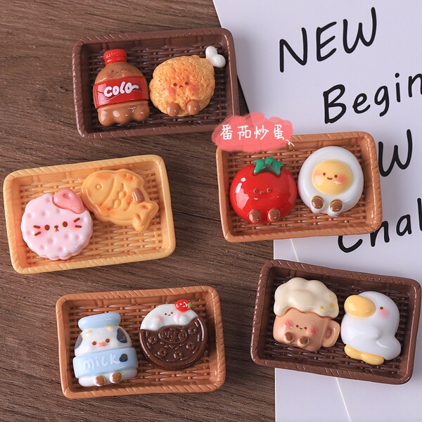 Creative cartoon food play