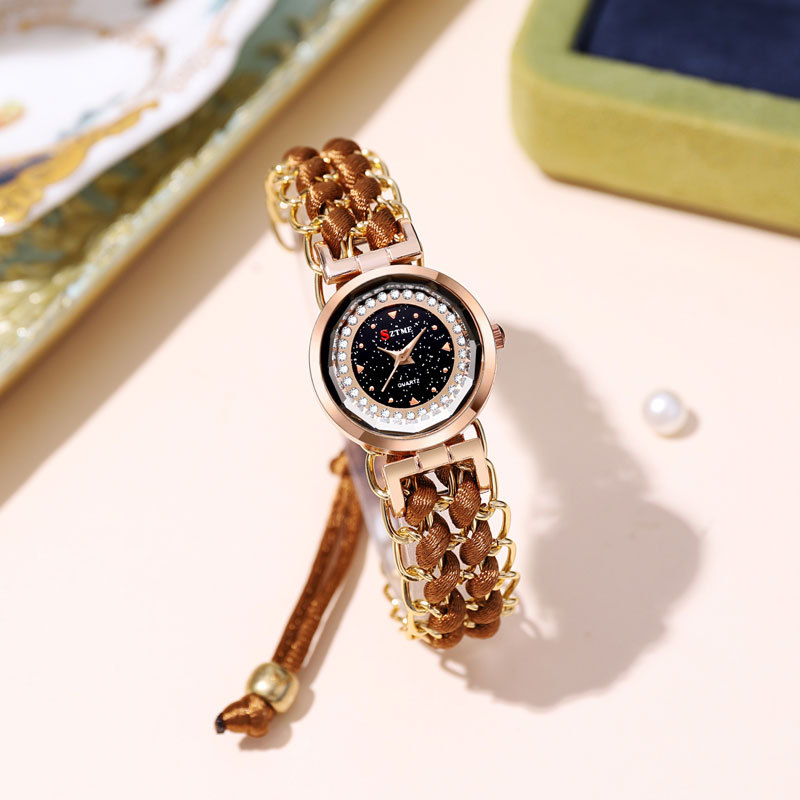 Nyt bedst sælgende kompakt og alsidigt kvartsur, cirkulær lille urskive, dameur i legering_voghion.com