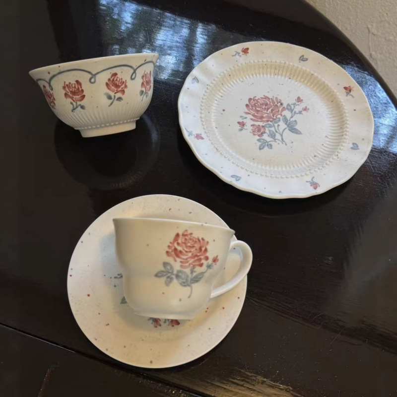 Rose Ceramic Bowl Tableware for Home Use 2026 New Model Bowl and Plate Rice Bowl Underglaze Color Tableware Chinese Retro Microwave Safe