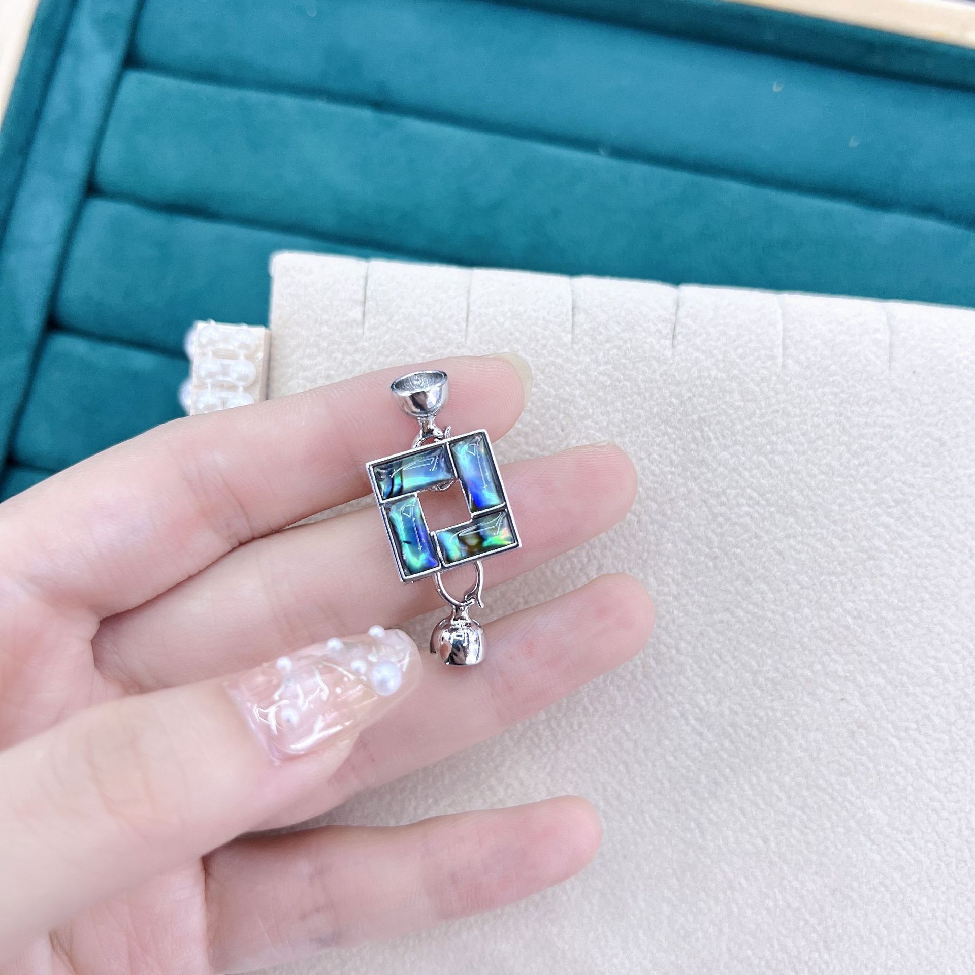 ebee8d342b0ae624d3cd04900e09e0