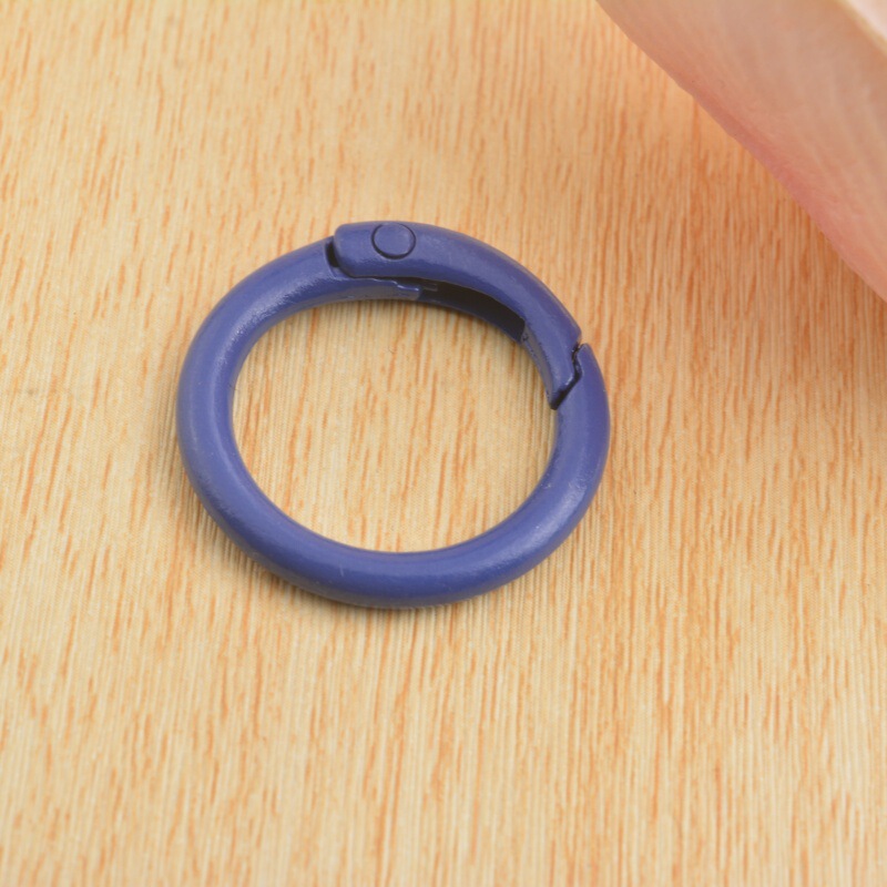 ホット販売 DIY ジュエリーアクセサリー 33 ミリメートルスプリングバックルスプリングコイル合金ペイントカラーカードリングキー材料卸売|undefined