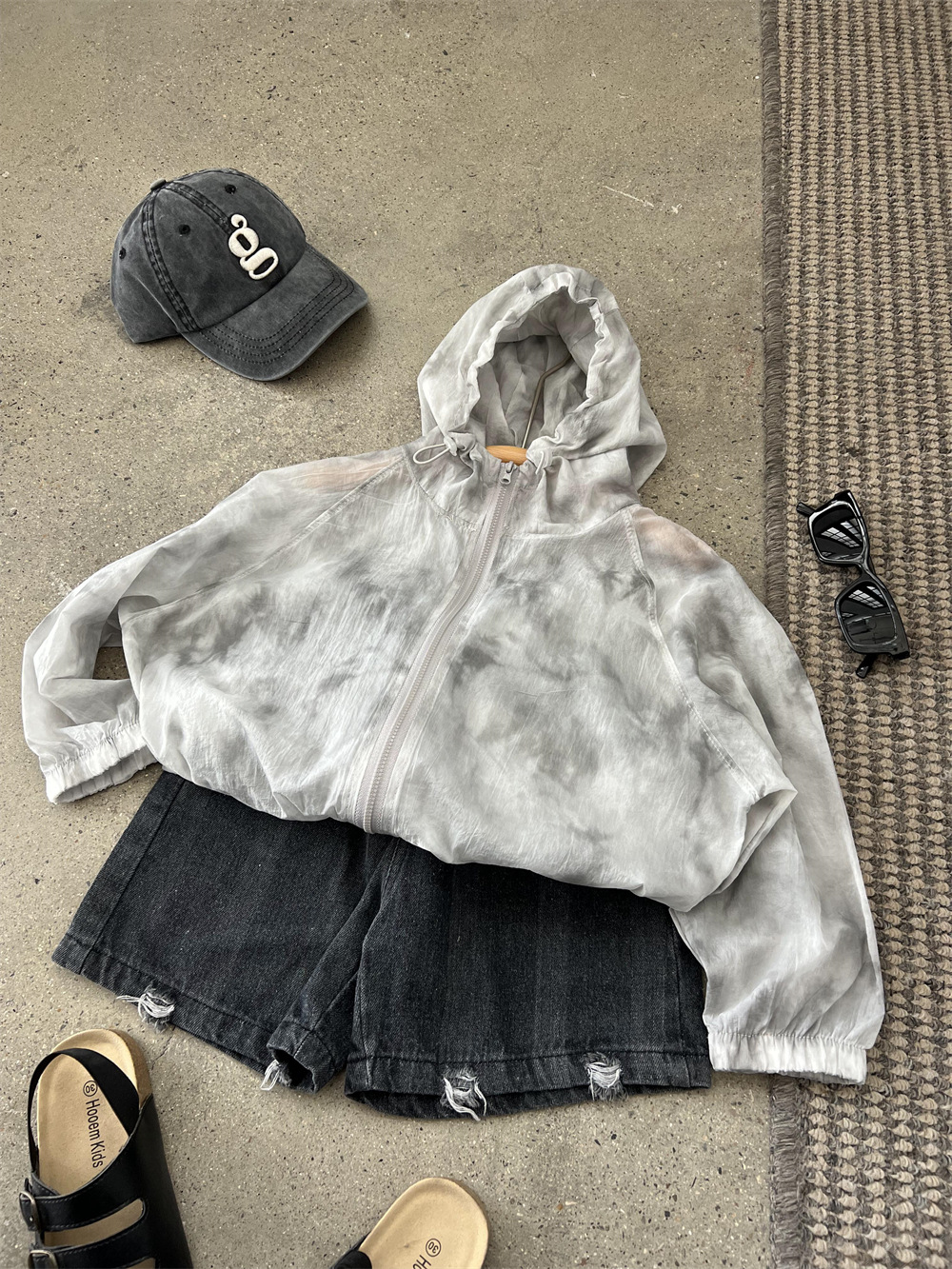 Summer new boys' and girls' lightweight tie dye hooded outerwear, children's ink sunscreen skin, air-conditioned_voghion.com