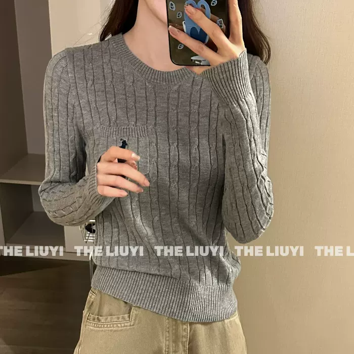 气质圆领口袋刺绣套头针织衫女2025秋季新款极简风麻花长袖上衣