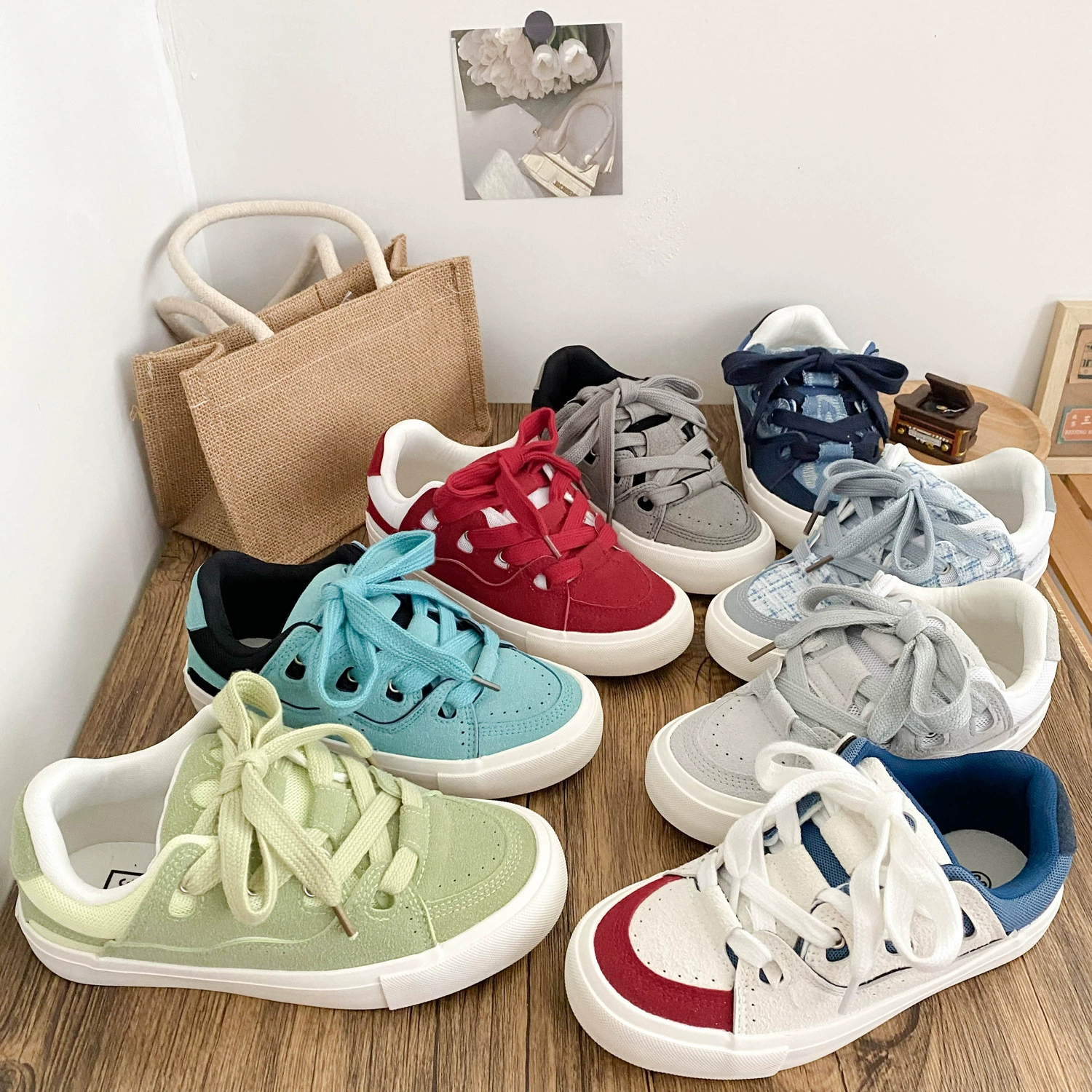 X100 Резные туфли для хлеба, Детская ниша, горячая мода, Супер горячая 2023, новинка, модная универсальная повседневная обувь