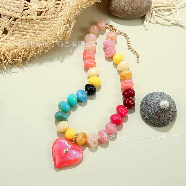 Cross-Border Colorful Resin Acrylic Necklace Handmade Beaded Heart-Shaped Pendant Bead Choker for Women Summer