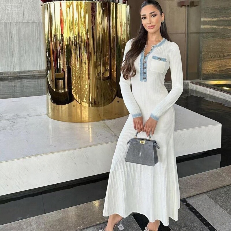 In-Stock Cross-Border European and American Style 26 Autumn/Winter New Denim Patchwork Long-Sleeve Knit Dress, Simple Round-Neck Slim-Fit Long Dress In-Stock Cross-Border European and American Style 26 Autumn/Winter New Denim Patchwork Long-Sleeve Knit Dress, Simple Round-Neck Slim-Fit Long Dress