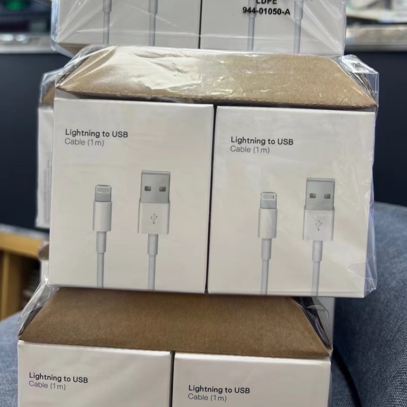 オリジナルのデータケーブルは、14、12、16、XS、8plus、15pro、13のiPhoneの充電器に適しており、急速充電とフラッシュ充電に対応しています。|undefined