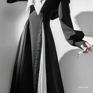 �ڰ���Ů���ڸ����L�B��ȹ�������ճ��f�}��������b