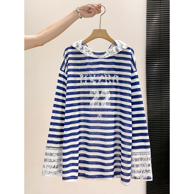 Lightweight and casual color-block striped long-sleeve T-shirt for women, 2026 autumn niche versatile loose hooded top A13585