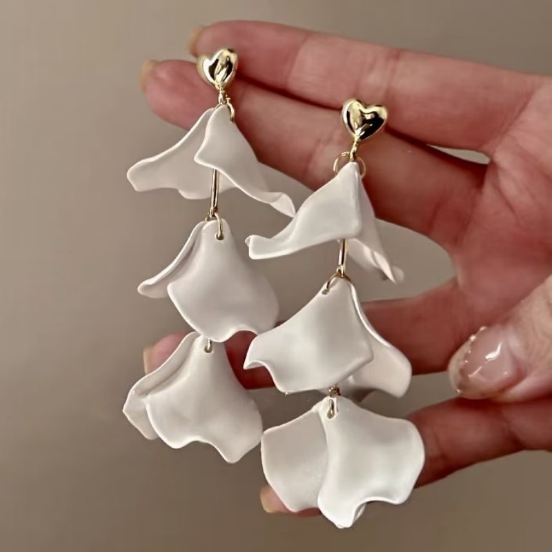 Wholesale Jewelry Ig Style Sweet Petal Alloy Plating Drop Earrings display picture 4