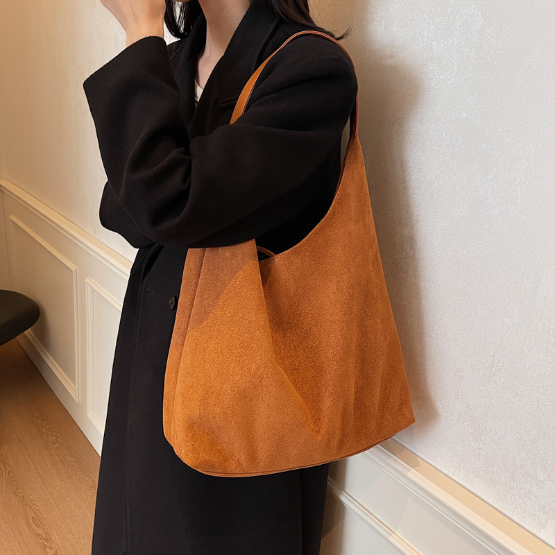 Estudiantes de clase de gran capacidad bolsas de mano para mujeres 2024 nueva moda simple bolsas de hombro casuales bolsas de mujer