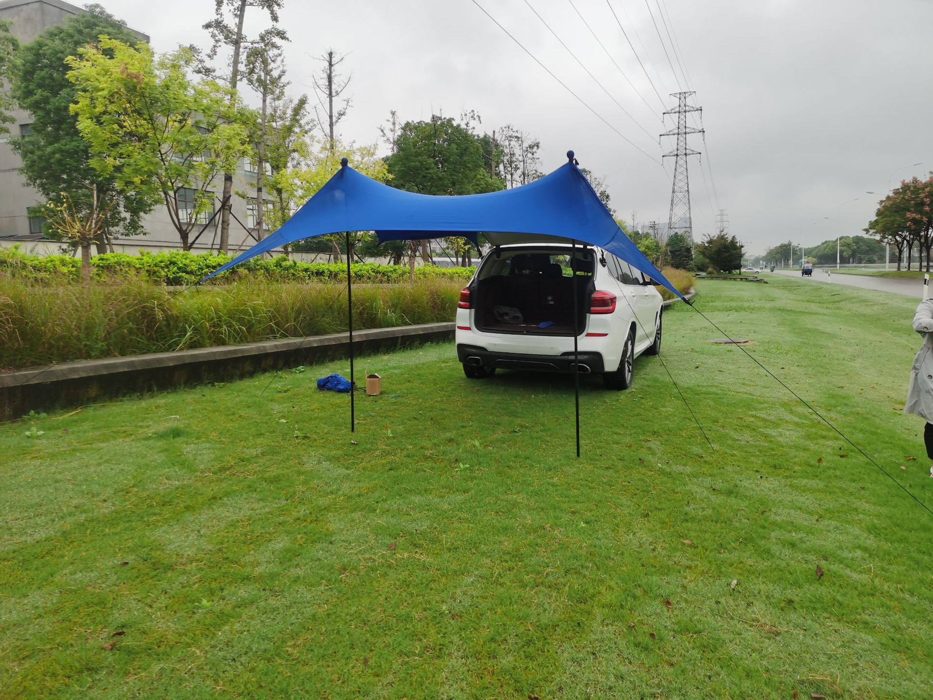 Car Sunshade Tent, Camping Tent Side Tent, Car Rear Suv Side Canopy, Self-Driving Camping Rain Shelter, Rainproof and Windproof