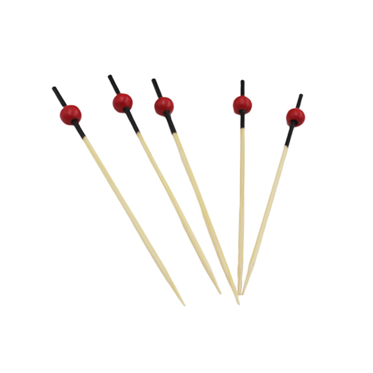 Cuentas de compra directa de empresa desechable palo de fruta varilla negra bola roja cuentas serie palo de cóctel