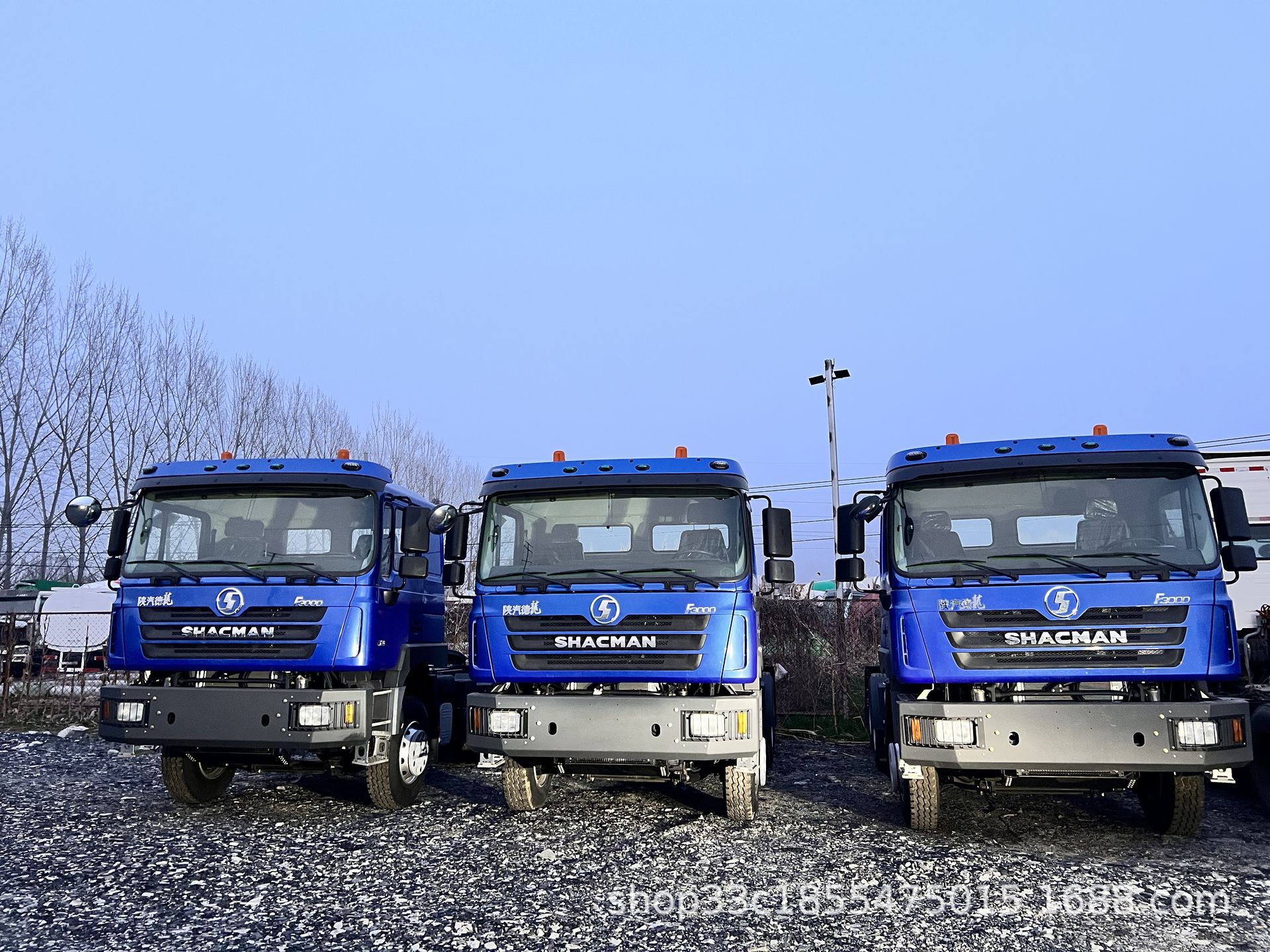 African Trade Exports of Used Dump Trucks, Earthmoving Engineering Dump Trucks, Howo 8X4 Self-Loading Trucks