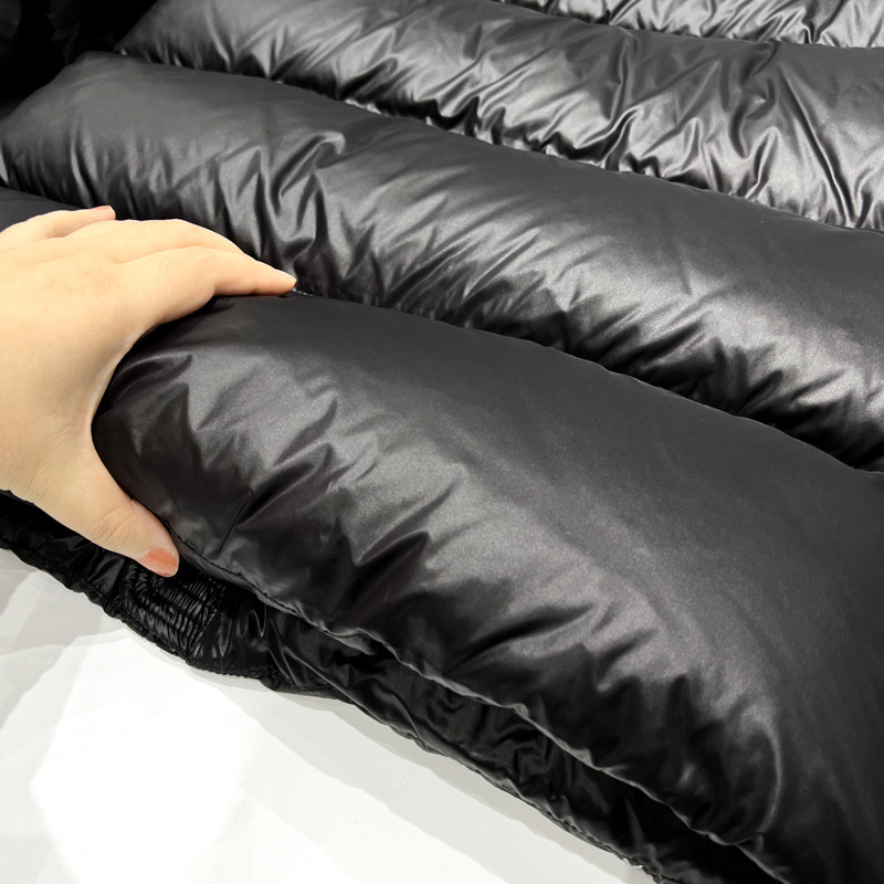 Damkläder Svart och guldfärgad exklusiv! Huvad, förtjockad, lös, varm, puffbrödskort Varm jacka_voghion.com