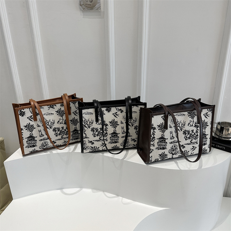 Nuevo estilo chino bordado bolso de mano 2025 nuevo estilo de moda bolsa de hombro casual de gran capacidad bolsa de mano