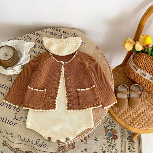  Autumn clothing for infants and young children, male and female babies, handmade crochet knitted jacket + solid color suspender belt 2-piece suit