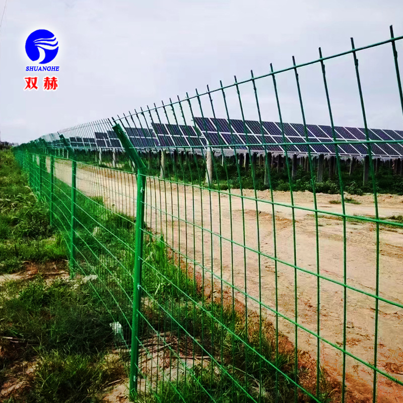【护栏网】当天发铁丝网围栏果园隔离防护 双边丝高速公路护栏网