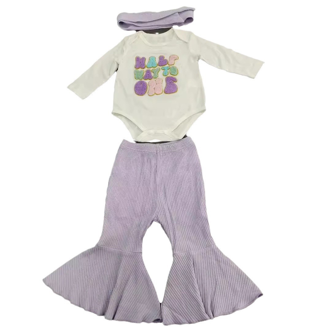 Vêtements pour enfants version coréenne serviette pour bébé lettre brodée Ha Yi printemps et automne pantalon long évasé ensemble deux pièces_voghion.com