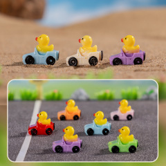 創意的な漫画の車のアヒルの樹脂diy工芸品の部品のデスクトップの装飾品の車の小さい置物の装飾品
