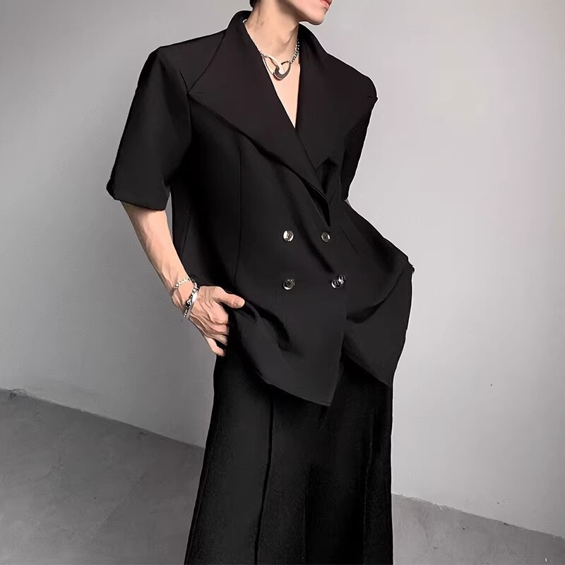 Summer Niche Luxury Style Wide Collar Design Low-Neck Padded Shoulder Short-Sleeve Blazer Shirt for Men, Summer Jacket