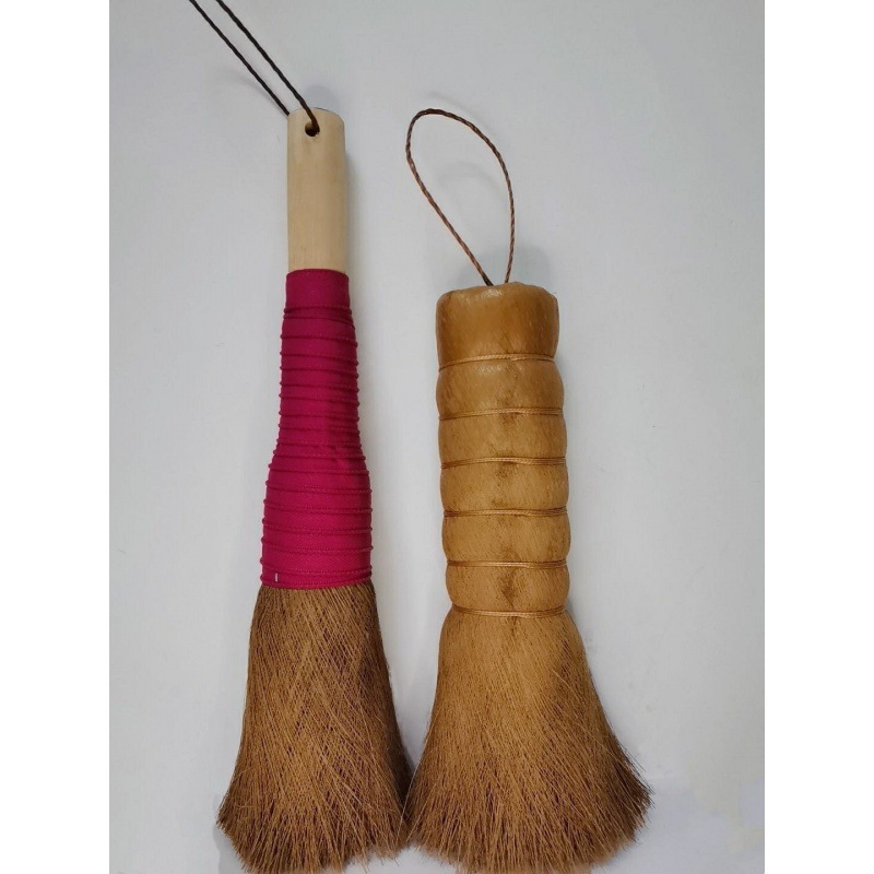 확장되고 두꺼워진 7줄 올브라운 모델 1개