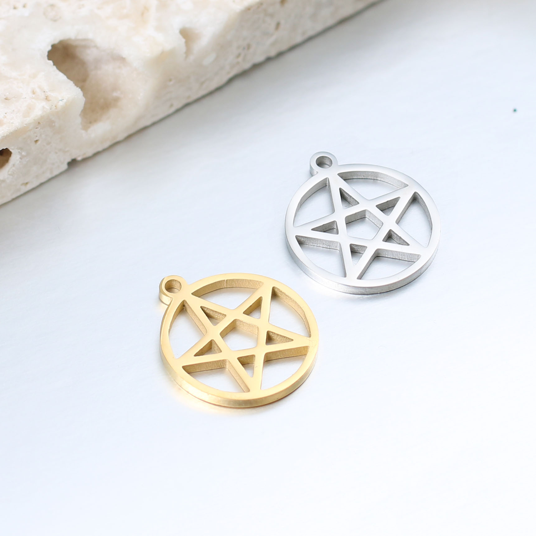 5 teile/los Edelstahl Metall DIY Anhänger Halsketten für Frauen Kleine Pentagramm Charms Für Schmuck Handgemachte Liefert – Detail 3