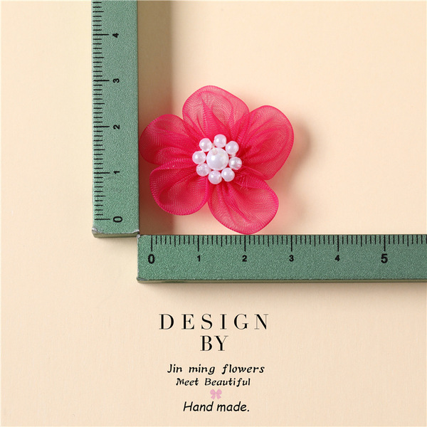 Fashionable accessory handmade flower-shaped