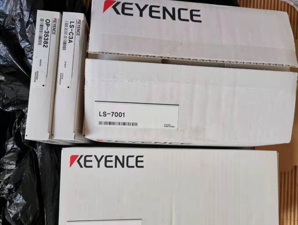 供应日本基恩士KEYENCE激光位移传感器LS-7070M全新原装现货议价