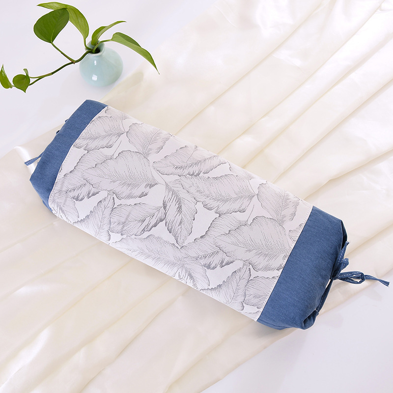 새로운 스타일의 큰 잎은 파란색이 되었습니다.