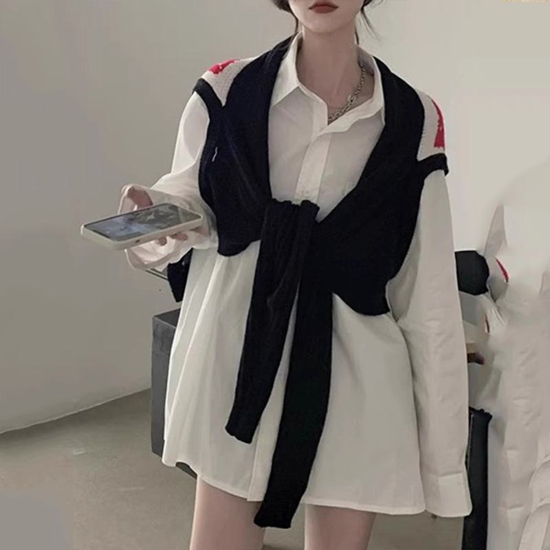 Primavera nueva sensación de diseño nicho chaleco de dibujos animados de mujer suelta sin mangas con chaleco retro red rojo